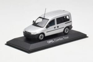 Opel Combo C Silber Minichamps 1:43 COMBO001 Metall — Bild 2 von 4