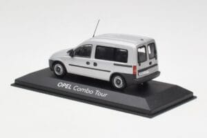 Opel Combo C Silber Minichamps 1:43 COMBO001 Metall — Bild 3 von 4