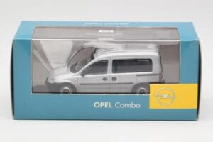Opel Combo C Silber Minichamps 1:43 COMBO001 Metall — Bild 4 von 4