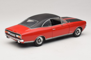 Opel Commodore GS/E Rot Revell 1:18 8826 Metall — Bild 3 von 8