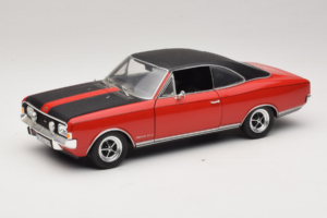 Opel Commodore GS/E Rot Revell 1:18 8826 Metall