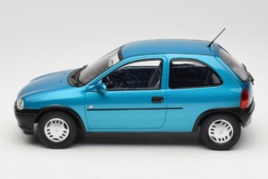 Opel Corsa B Blue Metallic MCG 1:18 MCG18514 Metall — Bild 3 von 6