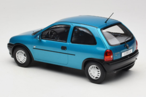 Opel Corsa B Blue Metallic MCG 1:18 MCG18514 Metall — Bild 5 von 6