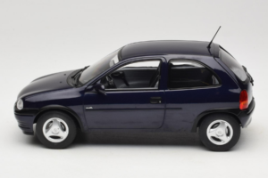 Opel Corsa B Dark Blue Metallic MCG 1:18 MCG18905 Metall — Bild 3 von 6