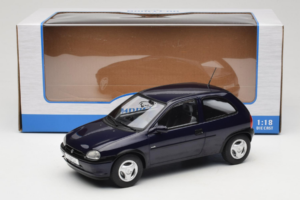 Opel Corsa B Dark Blue Metallic MCG 1:18 MCG18905 Metall — Bild 6 von 6