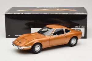 Opel GT Gold Minichamps 1:18 180049025 Metall — Bild 8 von 8