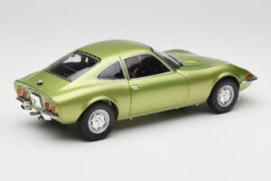 Opel GT Green Metallic Minichamps 1:18 180049029 Metall — Bild 3 von 8