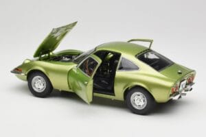 Opel GT Green Metallic Minichamps 1:18 180049029 Metall — Bild 5 von 8