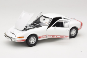 Opel GT Weiß Minichamps 1:18 180049027 Metall — Bild 2 von 8