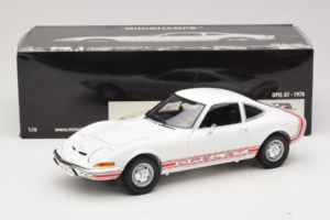 Opel GT Weiß Minichamps 1:18 180049027 Metall — Bild 8 von 8
