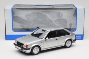Opel Kadett D GTE Silber MCG 1:18 MCG18533 Metall — Bild 6 von 6