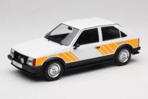 Opel Kadett D SR Weiß mit Gelbem Dekor MCG 1:18 MCG18534 Metall
