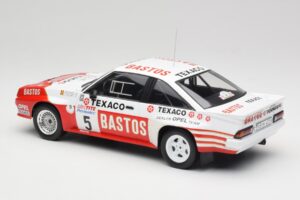 Opel Manta 400 #5 G. Colsoul Rally Ypres 1985 IXO 1:18 18RMC134 Metall — Bild 5 von 6