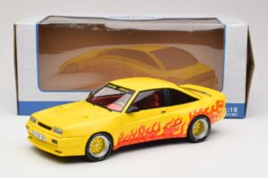 Opel Manta B Mattig Gelb mit Flamme MCG 1:18 MCG18115 Metall — Bild 6 von 6