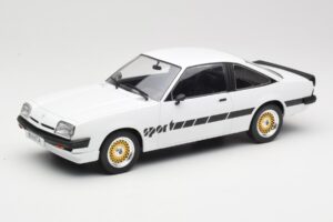 Opel Manta B Sport Weiß MCG 1:18 MCG18237 Metall