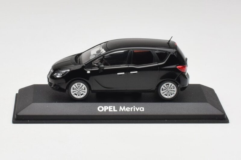 Opel Meriva B Schwarz Minichamps 1:43 400040005 Metall
