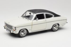 Opel Olympia A Coupe Weiß Schwarz Revell 1:18 8446 Metall