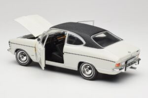 Opel Olympia A Coupe Weiß Schwarz Revell 1:18 8446 Metall — Bild 5 von 8
