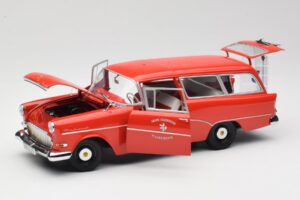 Opel Rekord P1 Caravan Feuerwehr Neuenkirchen Minichamps 1:18 180043291 Metall — Bild 2 von 8