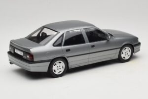 Opel Vectra A 2000 16V Dunkelgrau MCG 1:18 MCG18462 Metall — Bild 2 von 6