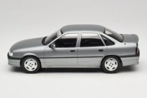 Opel Vectra A 2000 16V Dunkelgrau MCG 1:18 MCG18462 Metall — Bild 3 von 6