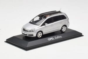 Opel Zafira B Silber Minichamps 1:43 1799109 Metall — Bild 2 von 4
