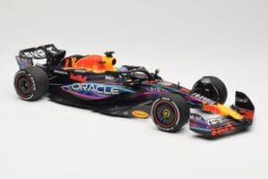 Oracle Red Bull Racing RB19 #1 M. Verstappen Winner Miami GP 2023 Minichamps 1:18 110230501 Metall — Bild 4 von 6