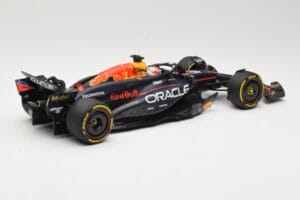 Red Bull Racing RB20 #1 M. Verstappen Winner China GP 2024 Minichamps 1:18 110240501 Metall — Bild 2 von 6