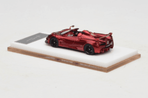 Pagani Huayra Roadster Tricolore Rot Henson & Heaven 1:64 PHRTR01 Metall — Bild 5 von 7