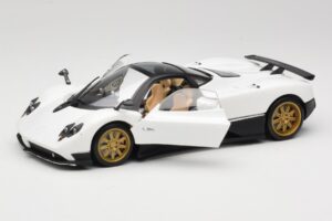 Pagani Zonda F Weiß Mondo Motors 1:18 157655 Metall — Bild 2 von 8