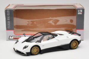 Pagani Zonda F Weiß Mondo Motors 1:18 157655 Metall — Bild 8 von 8