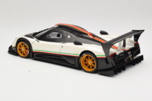 Pagani Zonda R Revolucion Weiß AUTOart 1:18 78262 Metall — Bild 7 von 8