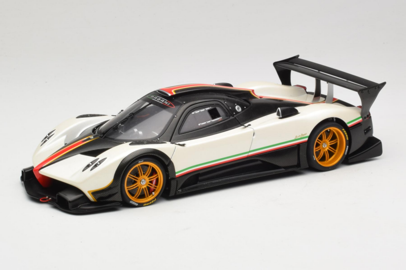 Pagani Zonda R Revolucion Weiß AUTOart 1:18 78262 Metall