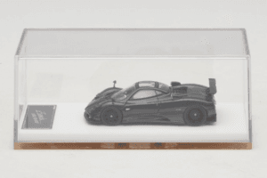 Pagani Zonda Tricolore Exposed Carbon Henson & Heaven 1:64 PZTEC01 Metall — Bild 6 von 7