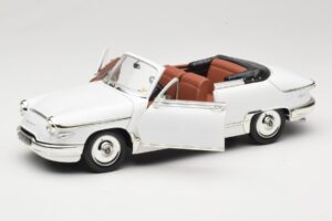 Panhard PL17 Cabriolet Weiß Solido 1:18 8174 Metall — Bild 2 von 8