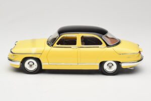 Panhard PL17 Gelb Solido 1:18 8173 Metall — Bild 4 von 8