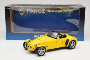 Panoz AIV Roadster Gelb AUTOart 1:18 78213 Metall — Bild 8 von 8