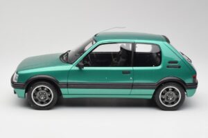Peugeot 205 GTI Griffe Otto 1:12 G017 Resin — Bild 3 von 6