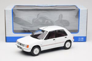 Peugeot 205 Weiß MCG 1:18 MCG18493 Metall — Bild 6 von 6