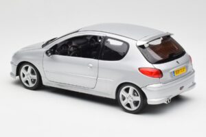 Peugeot 206 RC Aluminium Silber Norev 1:18 184726 Metall — Bild 7 von 8