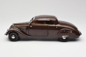 Peugeot 402 Eclipse Schokolade Norev 1:18 184873 Metall — Bild 5 von 12