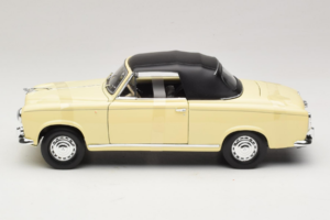 Peugeot 403 Cabriolet Beige Welly 1:18 12551HW Metall — Bild 3 von 6