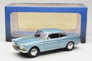 Peugeot 404 Coupe Blau Norev 1:18 184745 Metall — Bild 8 von 8