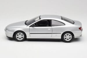 Peugeot 406 Coupe Silber Gate 1:18 01024 Metall — Bild 4 von 8