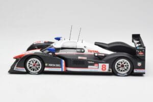 Peugeot 908 HDi LMP1 #8 S. Sarrazin / P. Lamy / S. Bourdais 24 Hours of Le Mans 2nd 2007 Minichamps 1:18 150071208 Metall — Bild 3 von 6