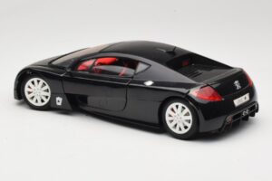 Peugeot RC Pique Schwarz Solido 1:18 8147 Metall — Bild 7 von 8