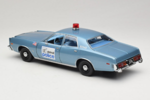 Plymouth Fury Beverly Hills PD Blau GreenLight 1:18 19069 Metall — Bild 7 von 8