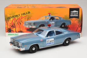 Plymouth Fury Beverly Hills PD Blau GreenLight 1:18 19069 Metall — Bild 8 von 8