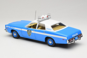 Plymouth Fury Police Pursuit New York Police Department GreenLight 1:18 19043 Metall — Bild 7 von 8