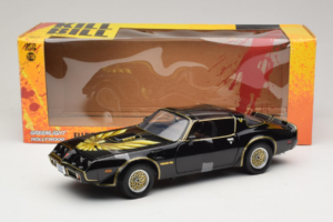 Pontiac Firebird Trans Am Kill Bill Movie Greenlight 1:18 12951 Metall — Bild 6 von 6